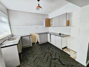 Photo 6- click for photo gallery